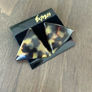 Vintage original Express Tortoise triangle earrings Brand New